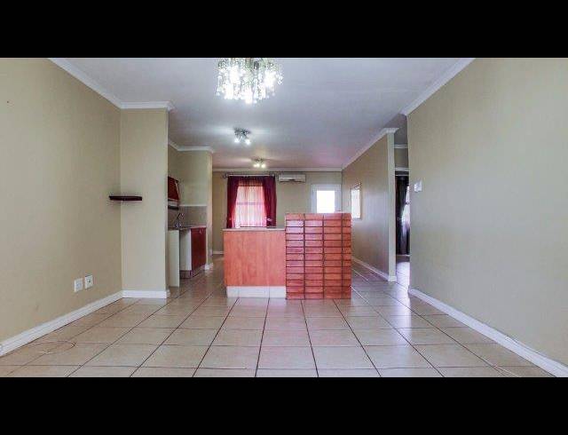 1 BEDROOM APARTMENT FOR SALE IN UMHLANGA RIDGE